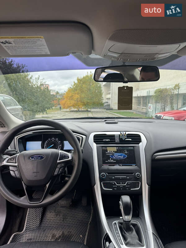 Седан Ford Fusion 2015 в Киеве