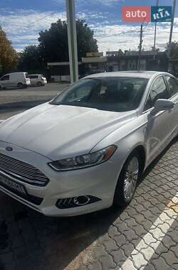 Ford Fusion 2015