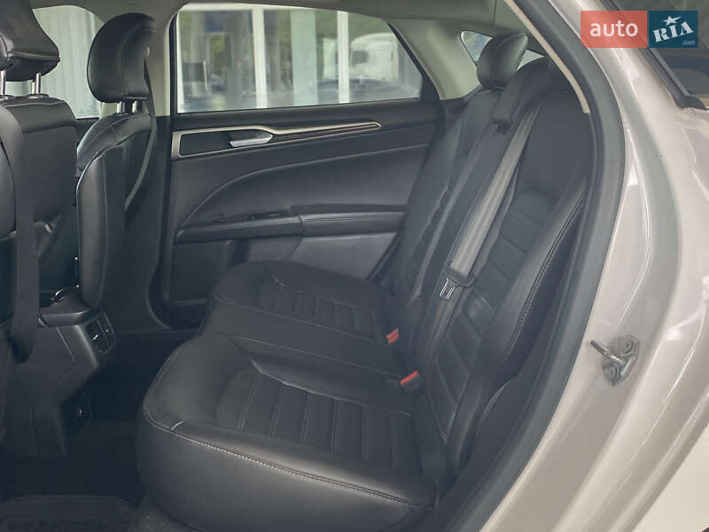 Седан Ford Fusion 2015 в Николаеве фото 17 Седан Ford Fusion 2015 в Николаеве