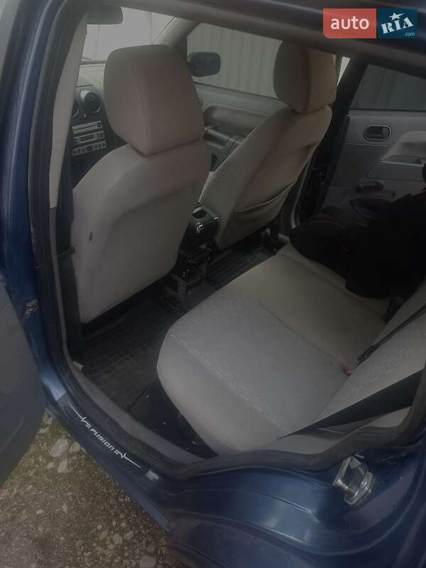 Хэтчбек Ford Fusion 2005 в Киеве