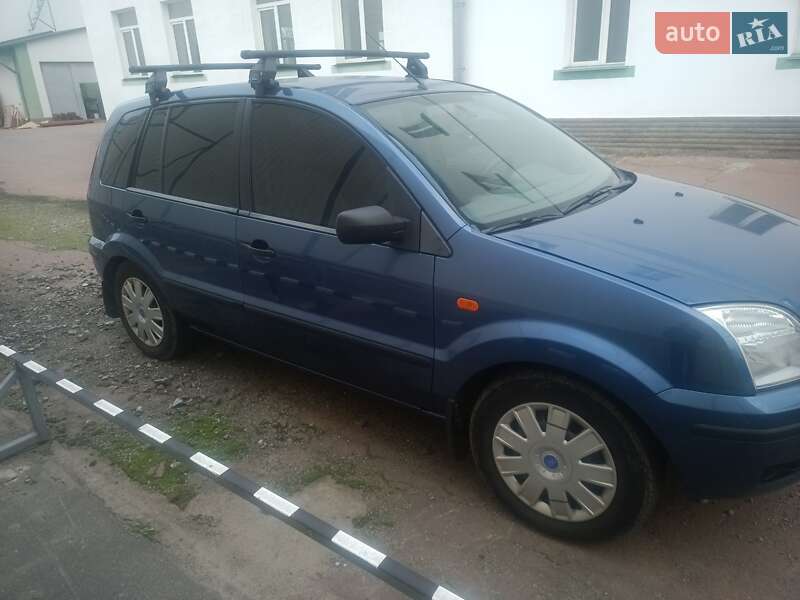 Хэтчбек Ford Fusion 2005 в Киеве