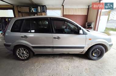 Хетчбек Ford Fusion 2008 в 