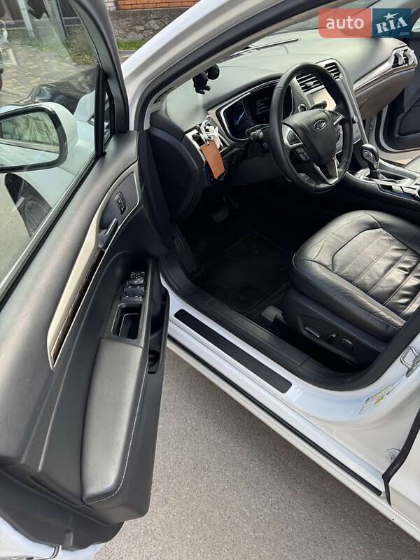 Седан Ford Fusion 2013 в Києві фото 8 Седан Ford Fusion 2013 в Києві