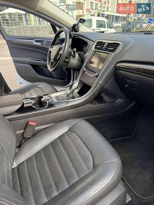 Седан Ford Fusion 2013 в Києві фото 22 Седан Ford Fusion 2013 в Києві