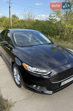 Седан Ford Fusion 2013 в 