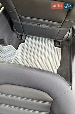 Седан Ford Fusion 2013 в 