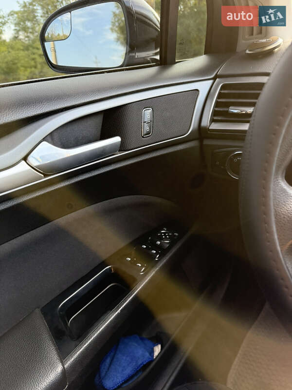 Седан Ford Fusion 2013 в Павлограді фото 33 Седан Ford Fusion 2013 в Павлограді
