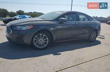 Ford Fusion 2020