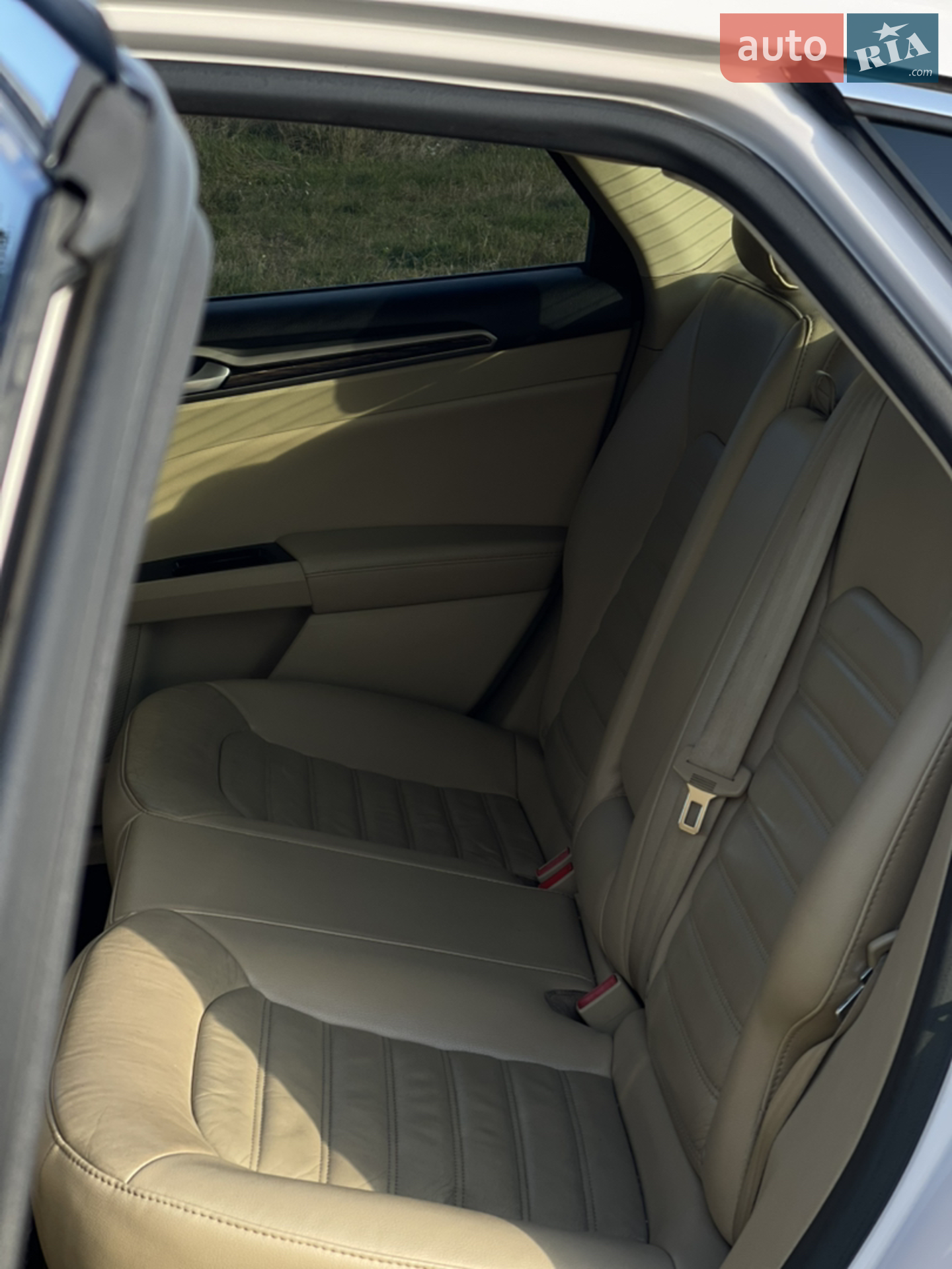 2014 Ford Fusion - мініатюра 26