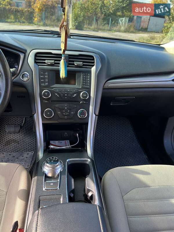 Седан Ford Fusion 2016 в Жмеринке