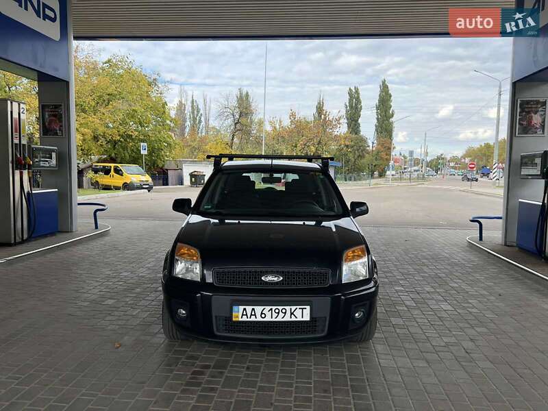 Хэтчбек Ford Fusion 2011 в Николаеве