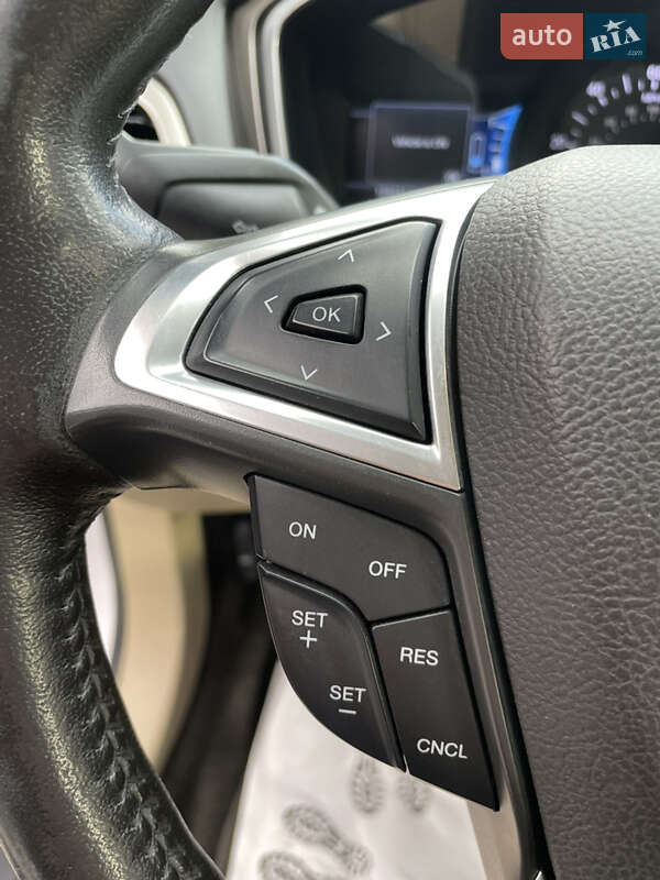 Седан Ford Fusion 2015 в Одессе