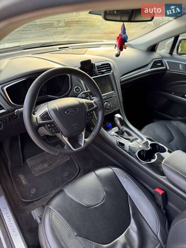 Седан Ford Fusion 2013 в Киеве
