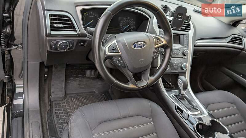 Седан Ford Fusion 2015 в Киеве