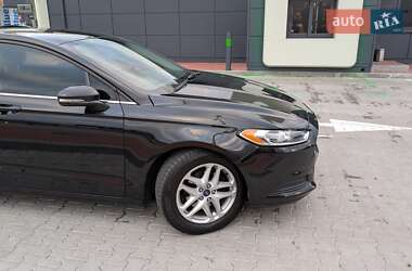 Седан Ford Fusion 2015 в Киеве