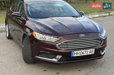 Седан Ford Fusion 2018 в Южном