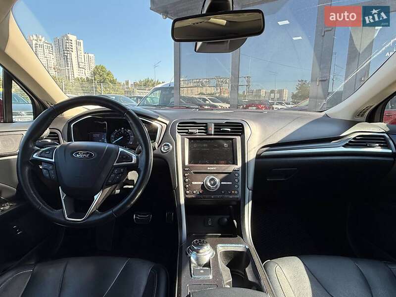 Седан Ford Fusion 2017 в Киеве фото 15 Седан Ford Fusion 2017 в Киеве