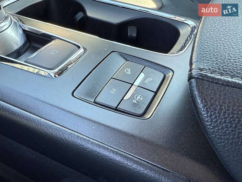 Седан Ford Fusion 2017 в Киеве фото 32 Седан Ford Fusion 2017 в Киеве