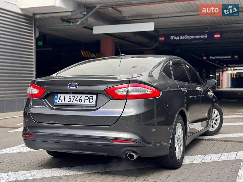 Седан Ford Fusion 2016 в Киеве