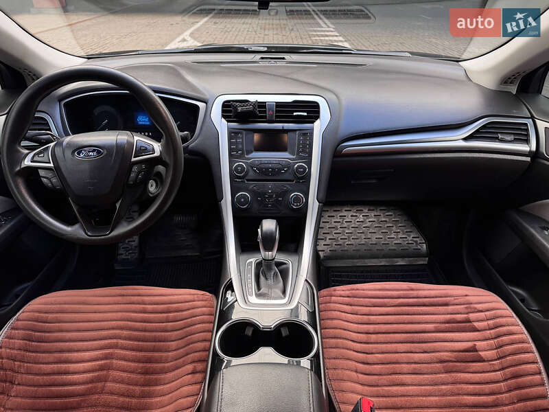 Седан Ford Fusion 2016 в Киеве