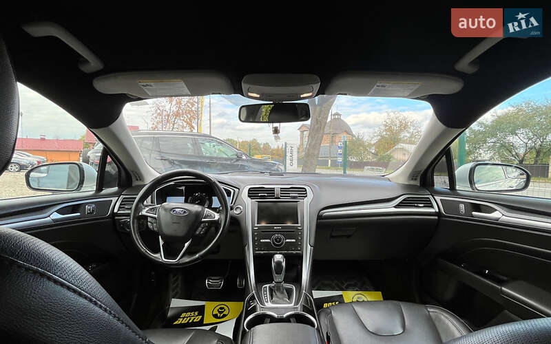 Седан Ford Fusion 2015 в Коломые