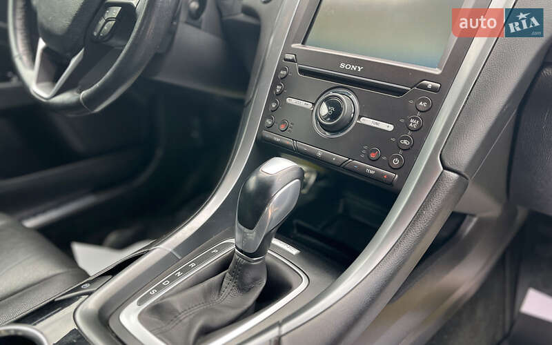 Седан Ford Fusion 2015 в Коломые