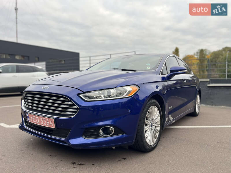 Седан Ford Fusion 2013 в Киеве фото 10 Седан Ford Fusion 2013 в Киеве