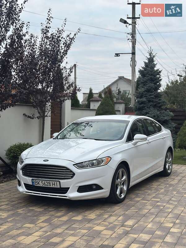 Ford Fusion 2014
