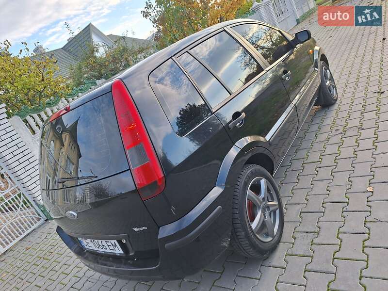 Хетчбек Ford Fusion 2004 в Чернівцях