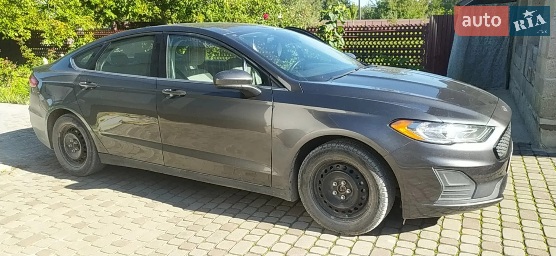 2020 Ford Fusion - мініатюра 24