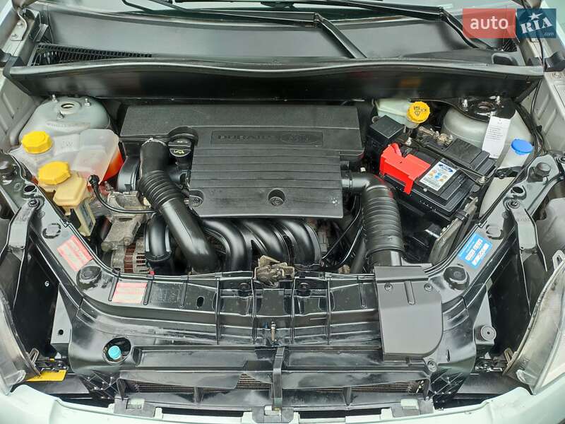 Хэтчбек Ford Fusion 2003 в Ямполе