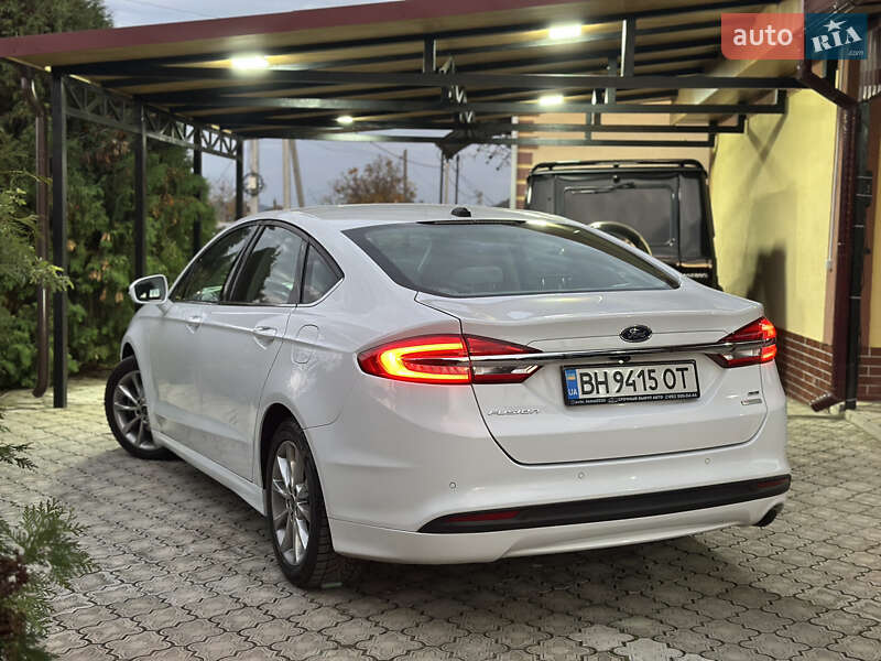 Седан Ford Fusion 2016 в Могилев-Подольске