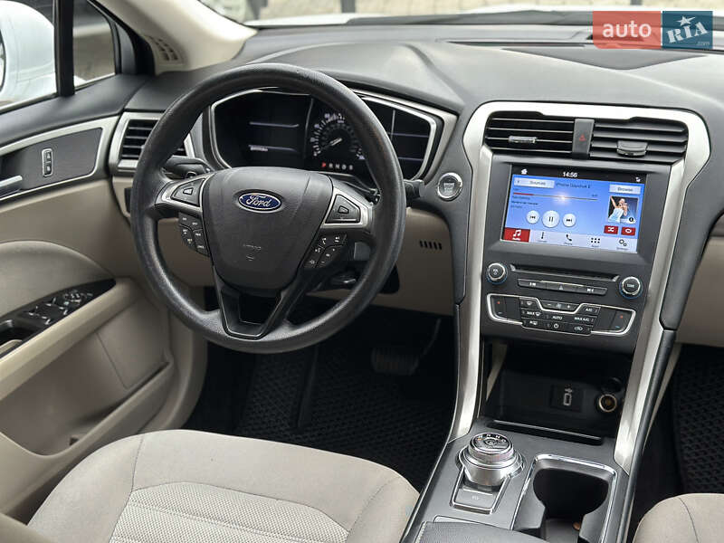Седан Ford Fusion 2016 в Могилев-Подольске