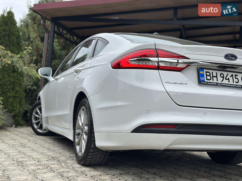 Седан Ford Fusion 2016 в Могилев-Подольске