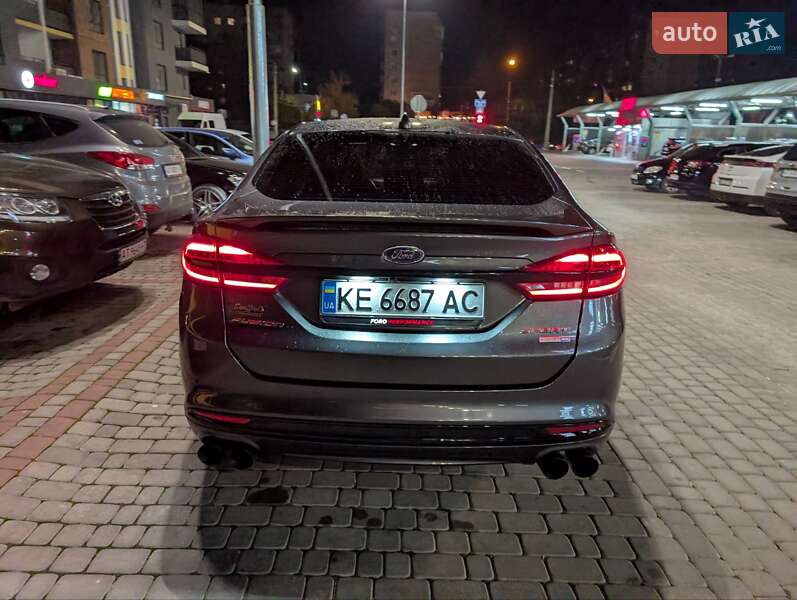 Седан Ford Fusion 2017 в Ивано-Франковске