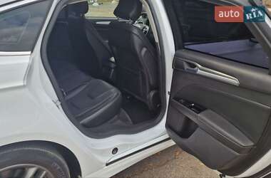 Седан Ford Fusion 2015 в Одессе