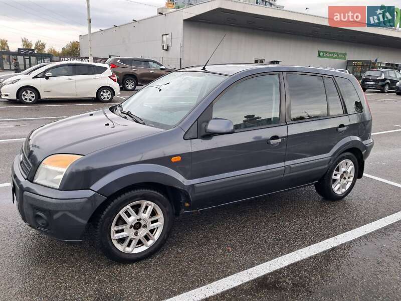 Хетчбек Ford Fusion 2008 в Києві