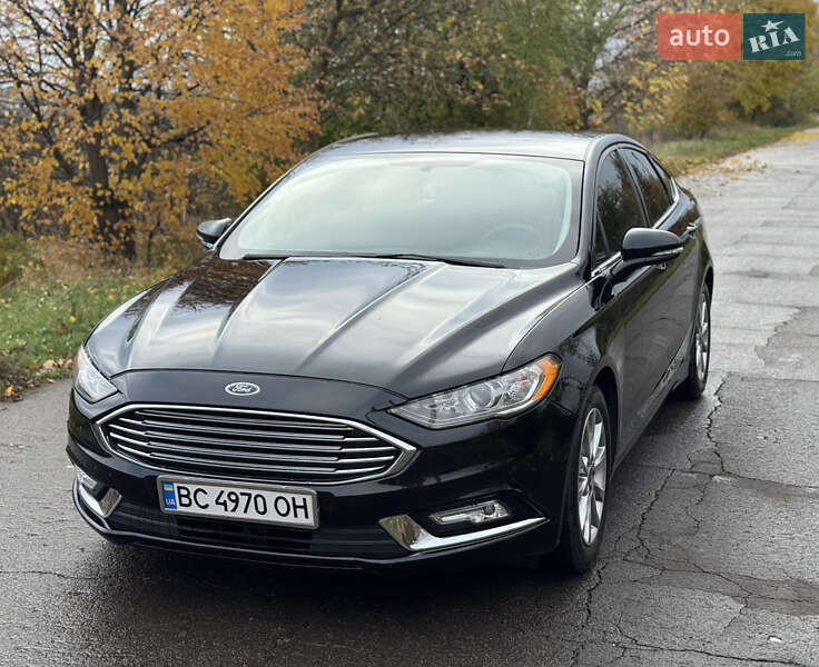 Седан Ford Fusion 2017 в Попільні