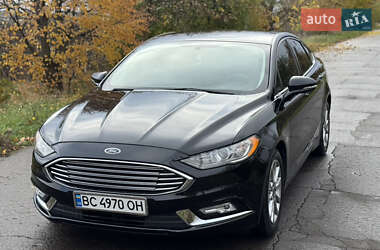 Седан Ford Fusion 2017 в 