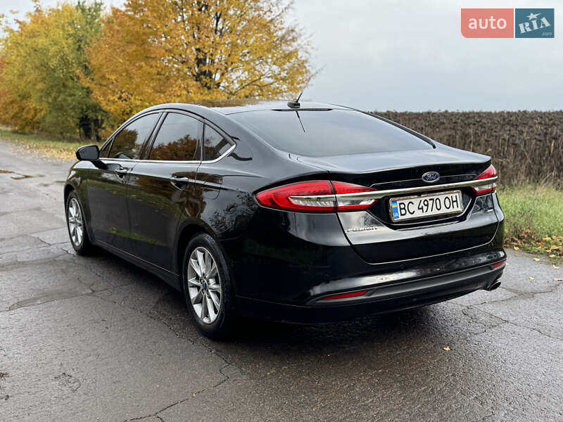 Седан Ford Fusion 2017 в Попільні