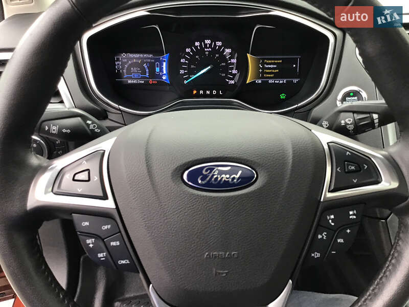 Седан Ford Fusion 2015 в Вінниці