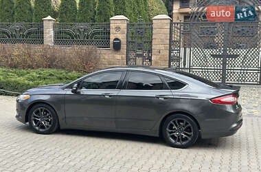 Седан Ford Fusion 2014 в 