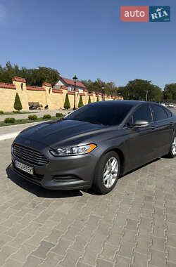 Седан Ford Fusion 2013 в Ізмаїлі