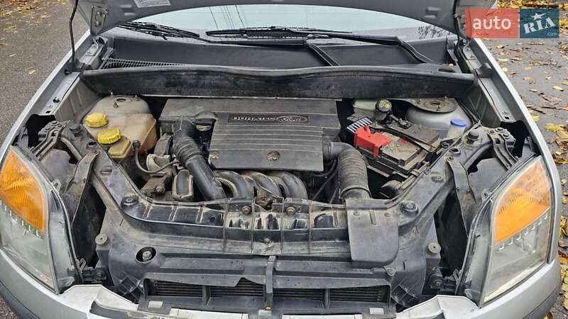 Хэтчбек Ford Fusion 2008 в Виннице фото 11 Хэтчбек Ford Fusion 2008 в Виннице