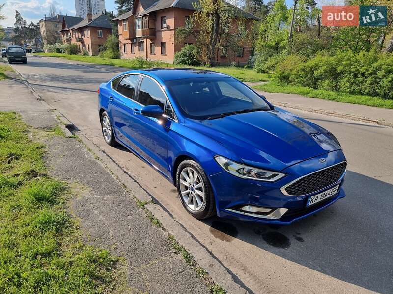 Седан Ford Fusion 2016 в Киеве фото 2 Седан Ford Fusion 2016 в Киеве