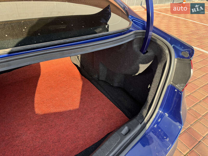Седан Ford Fusion 2014 в Одессе