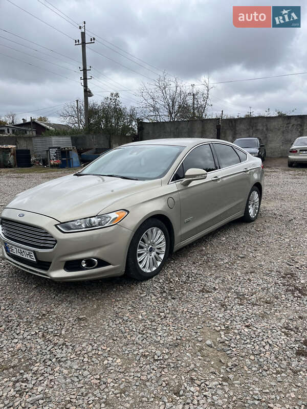 Ford Fusion 2014