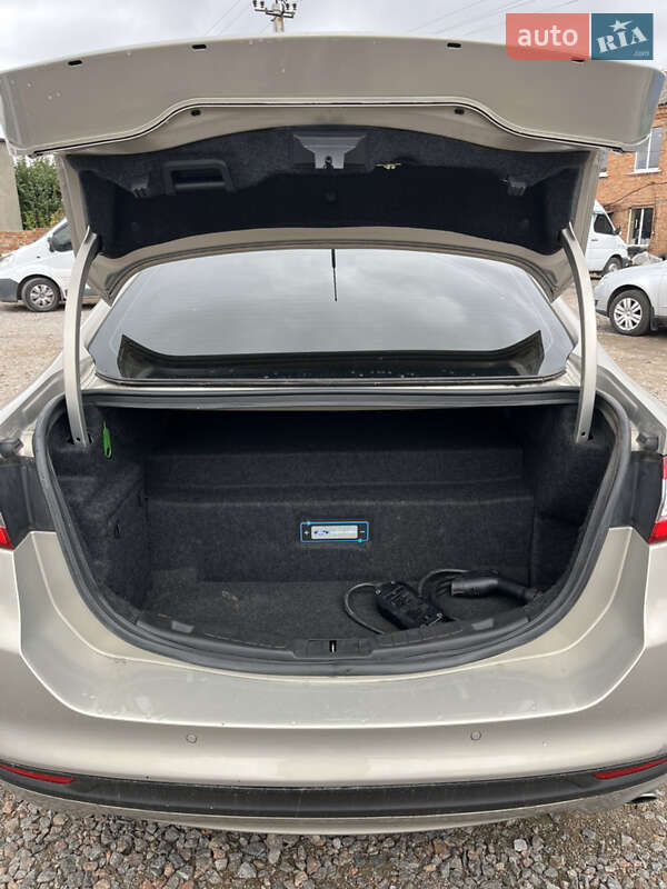 Седан Ford Fusion 2014 в Первомайске фото 15 Седан Ford Fusion 2014 в Первомайске