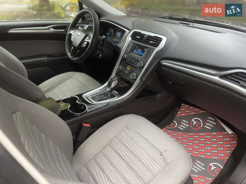 Седан Ford Fusion 2016 в Киеве фото 28 Седан Ford Fusion 2016 в Киеве