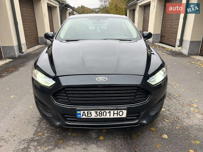 Седан Ford Fusion 2014 в Вінниці